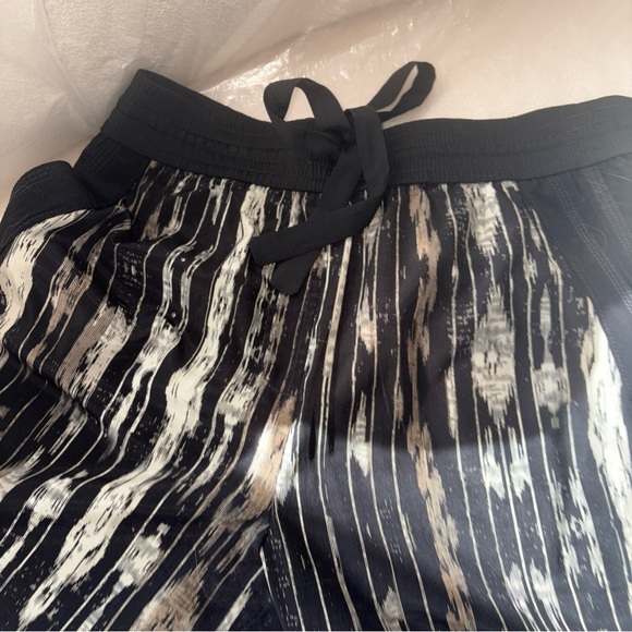 Kenneth Cole Black and Gray Women's Pants - Picture 4 of 5